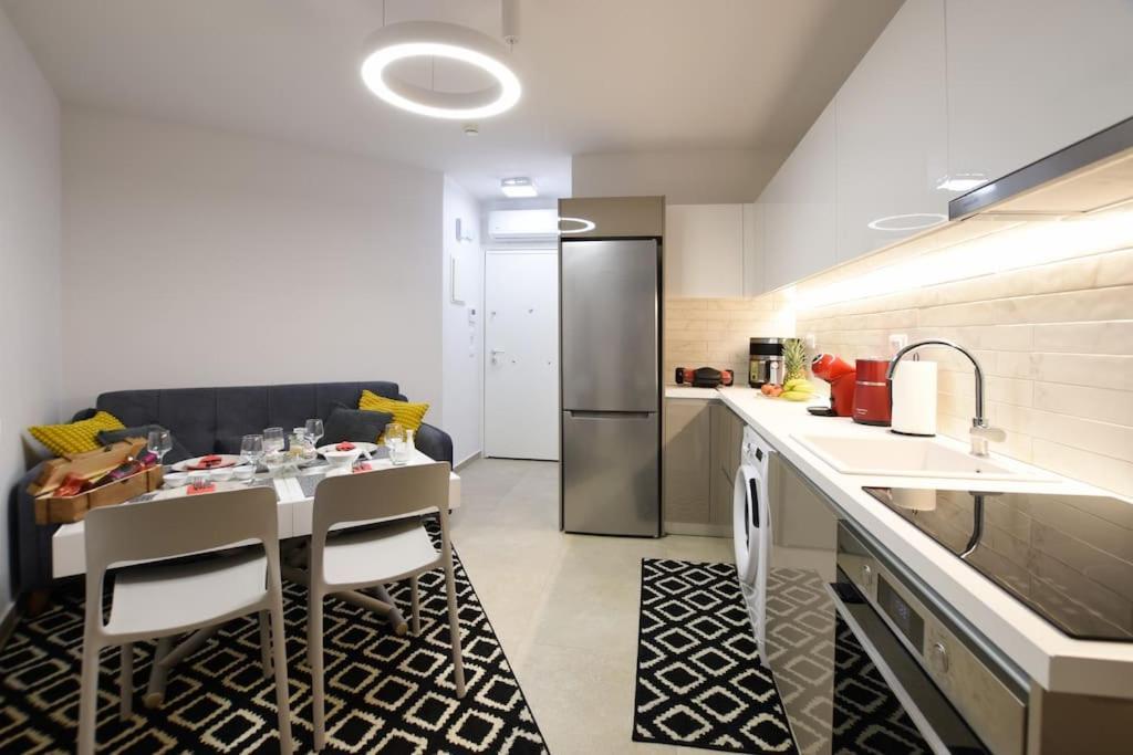 Uni Cozy City Apartment Rhodes City Εξωτερικό φωτογραφία